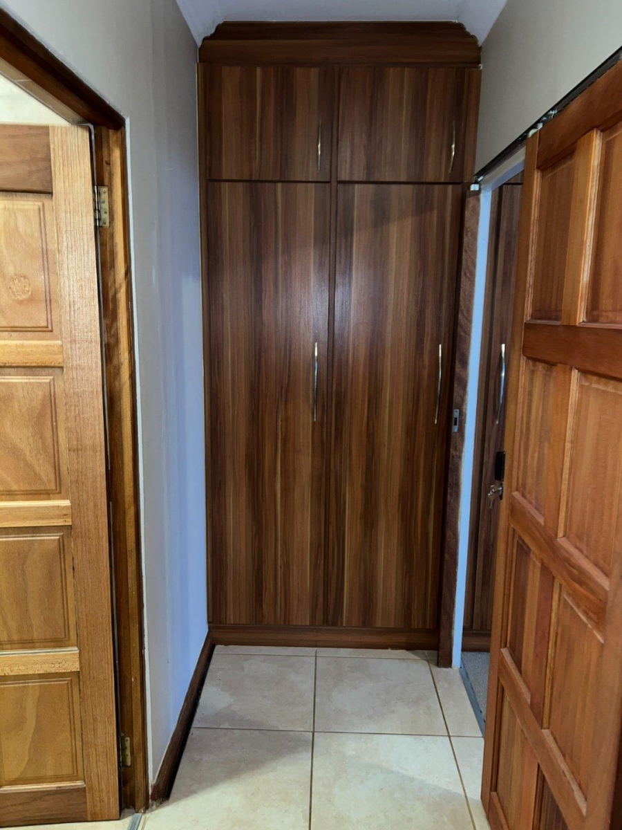 To Let 2 Bedroom Property for Rent in Die Bult North West